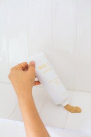 Buy Online Best DOLCE GLOW -D'oro Self-Tanning Lotion (medium to dark) | Buy innovative clinical skincare products - TOPBODY